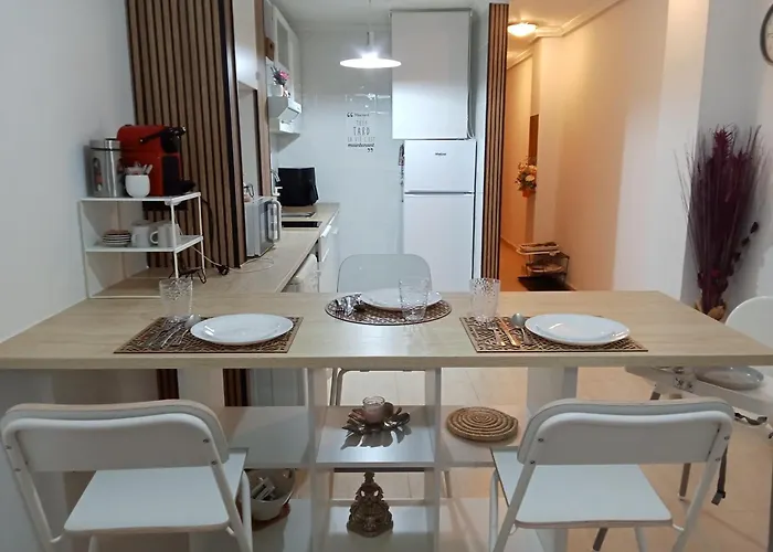 Centre דירה טורבייחה